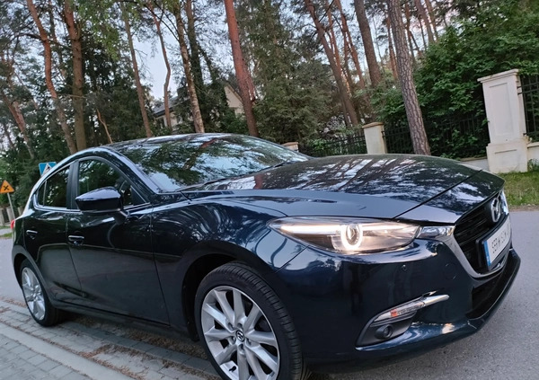 Mazda 3 cena 64444 przebieg: 123400, rok produkcji 2019 z Żyrardów małe 781